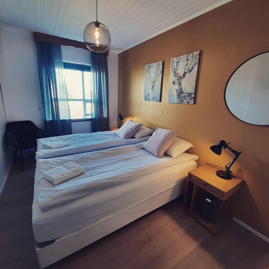 Grindavik Guesthouse Self Check In & Out Ngoại thất bức ảnh