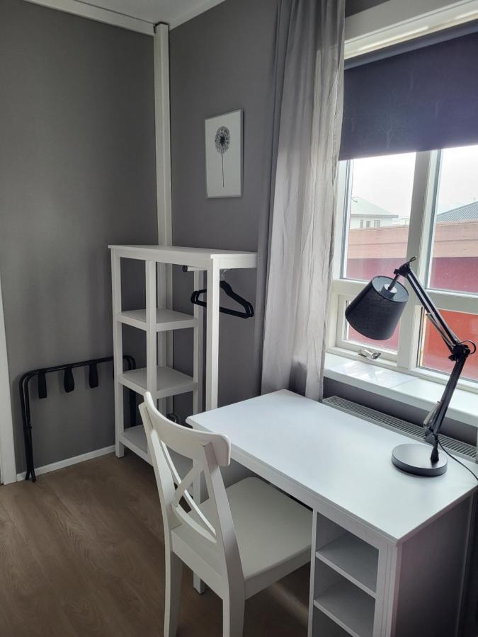 Grindavik Guesthouse Self Check In & Out Ngoại thất bức ảnh