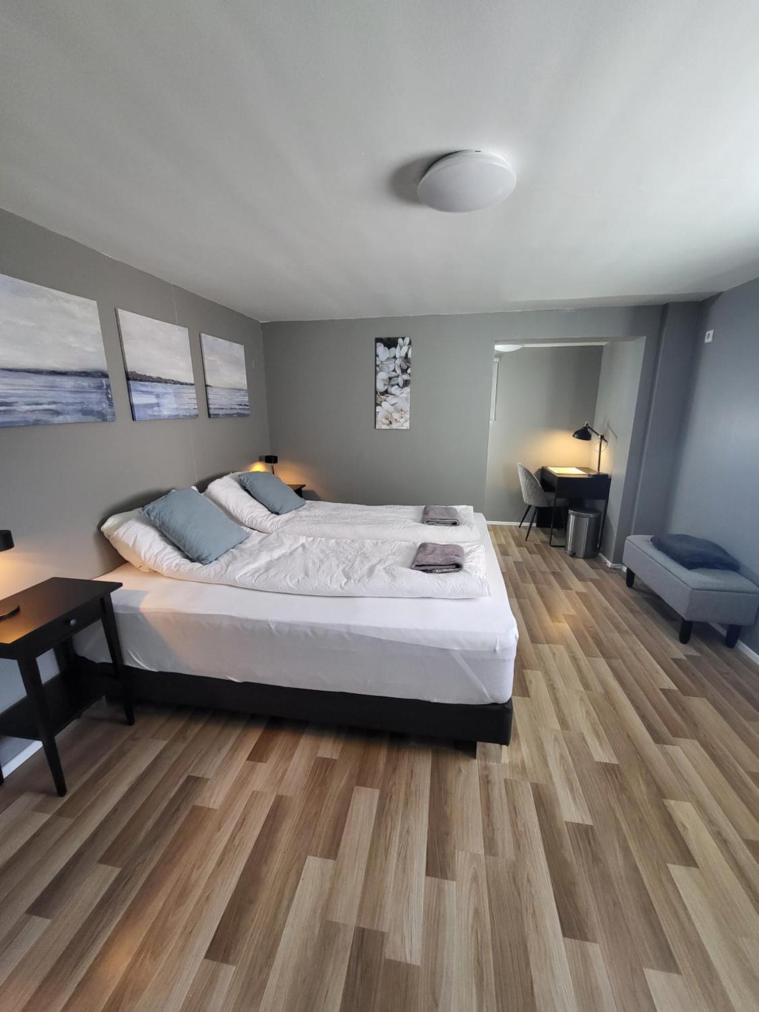 Grindavik Guesthouse Self Check In & Out Ngoại thất bức ảnh