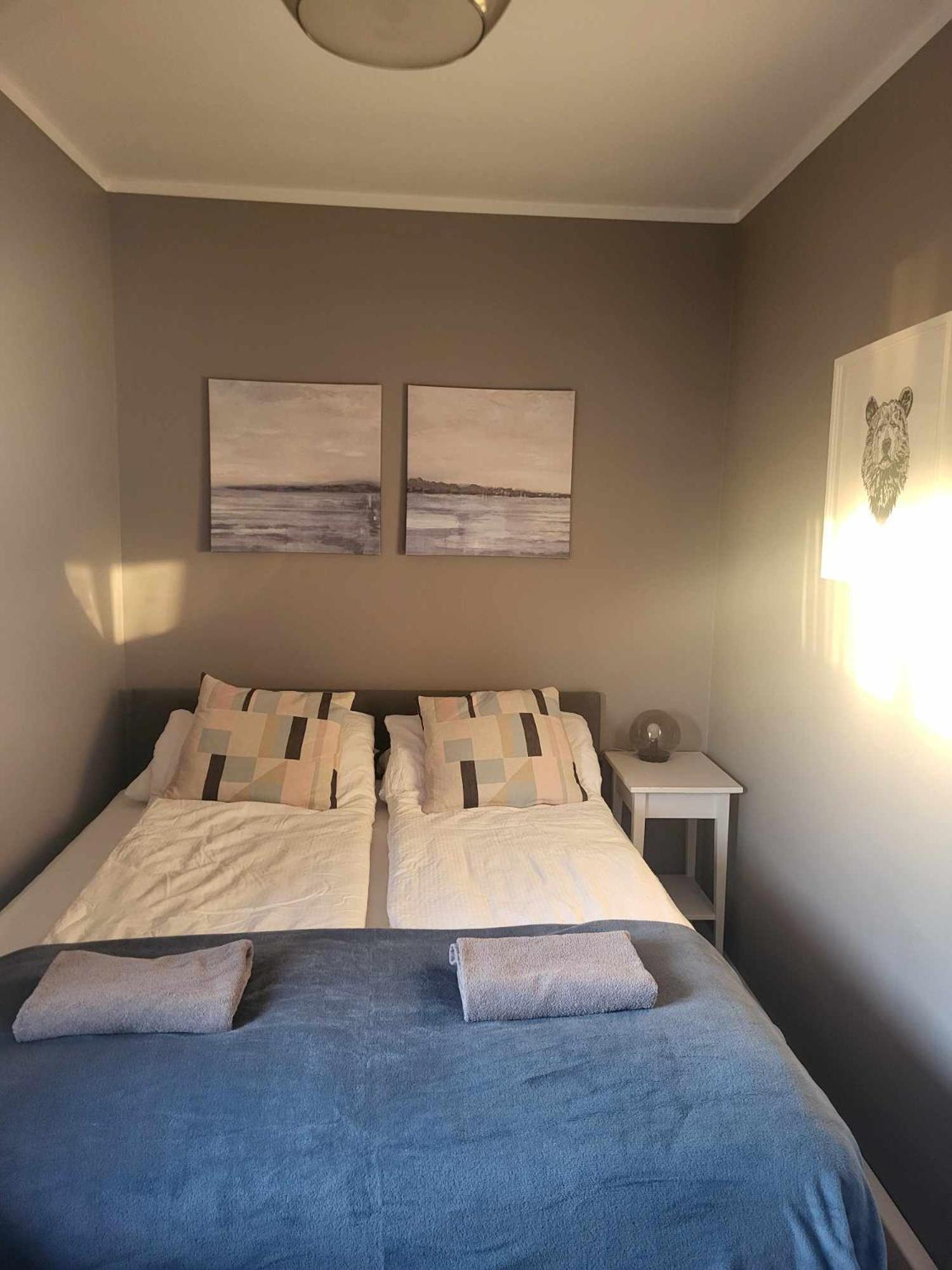 Grindavik Guesthouse Self Check In & Out Ngoại thất bức ảnh